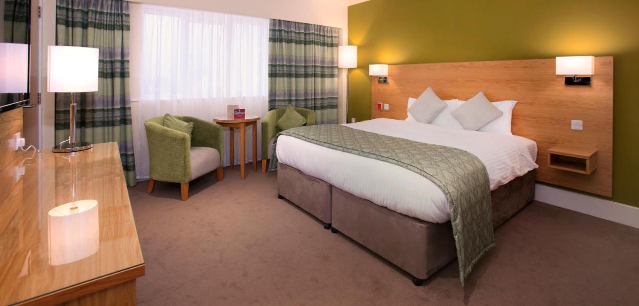Ramsey Park Hotel Екстер'єр фото