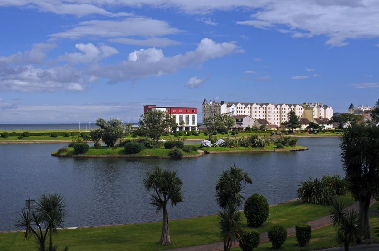 Ramsey Park Hotel Екстер'єр фото