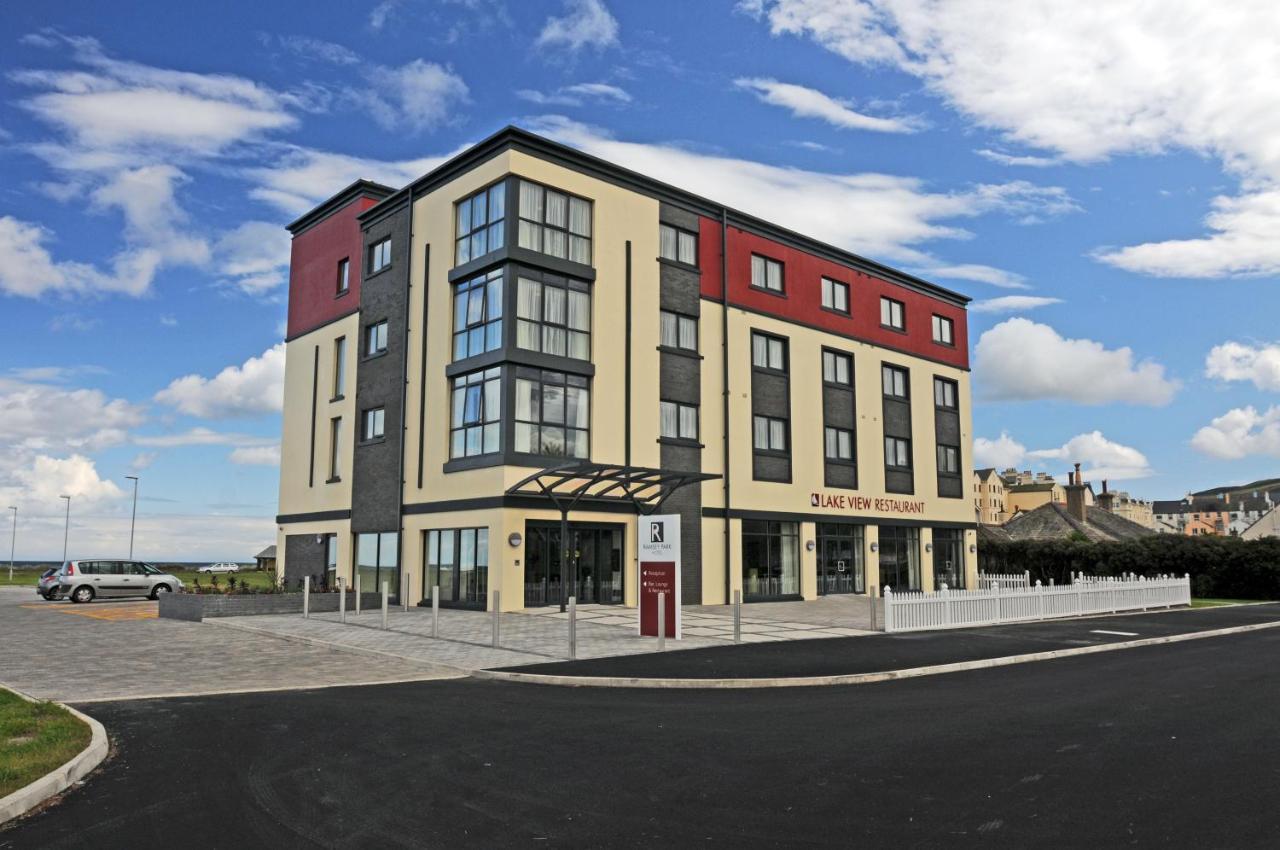 Ramsey Park Hotel Екстер'єр фото