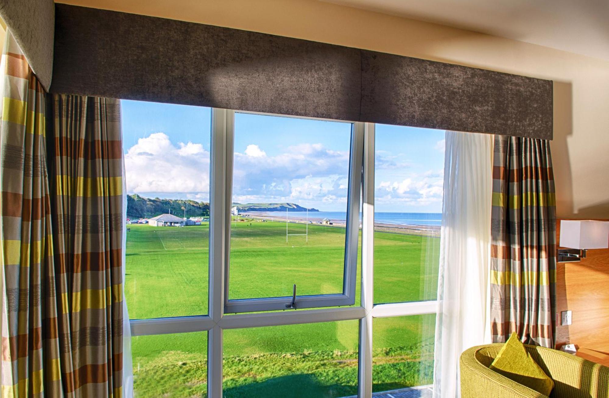 Ramsey Park Hotel Екстер'єр фото