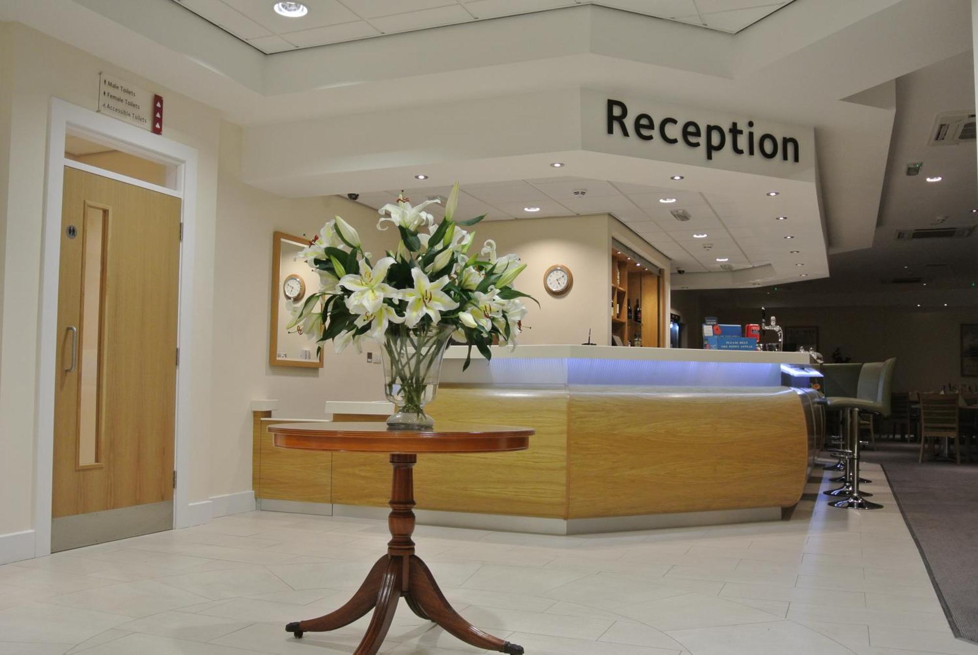 Ramsey Park Hotel Екстер'єр фото