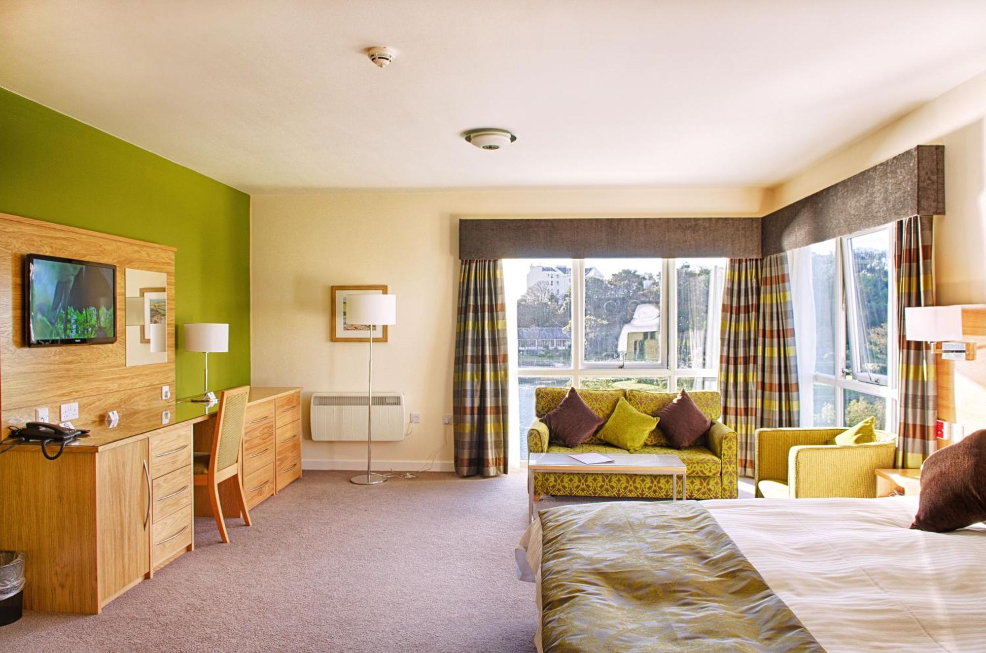 Ramsey Park Hotel Екстер'єр фото