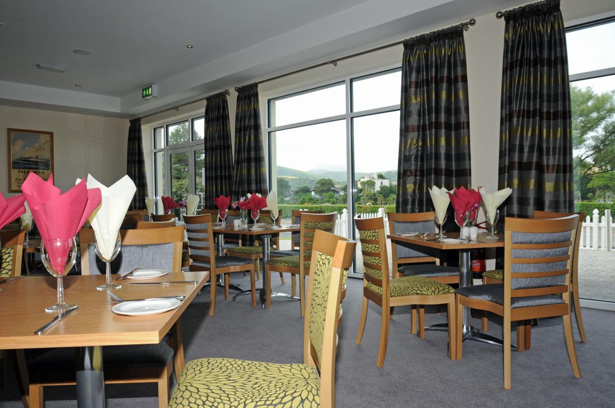 Ramsey Park Hotel Екстер'єр фото