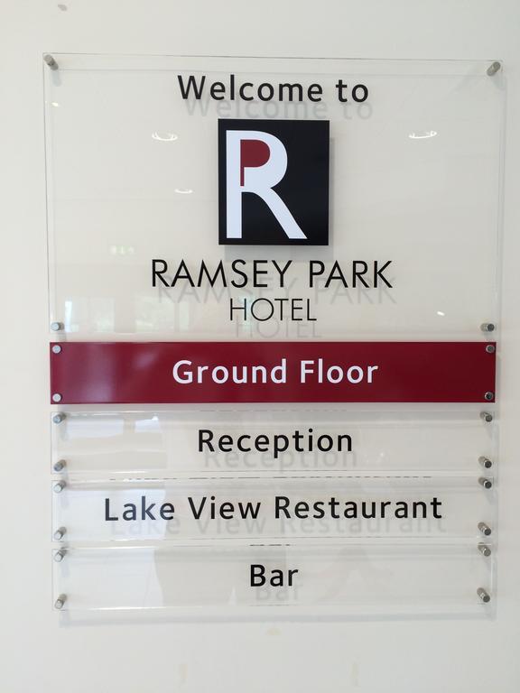 Ramsey Park Hotel Екстер'єр фото
